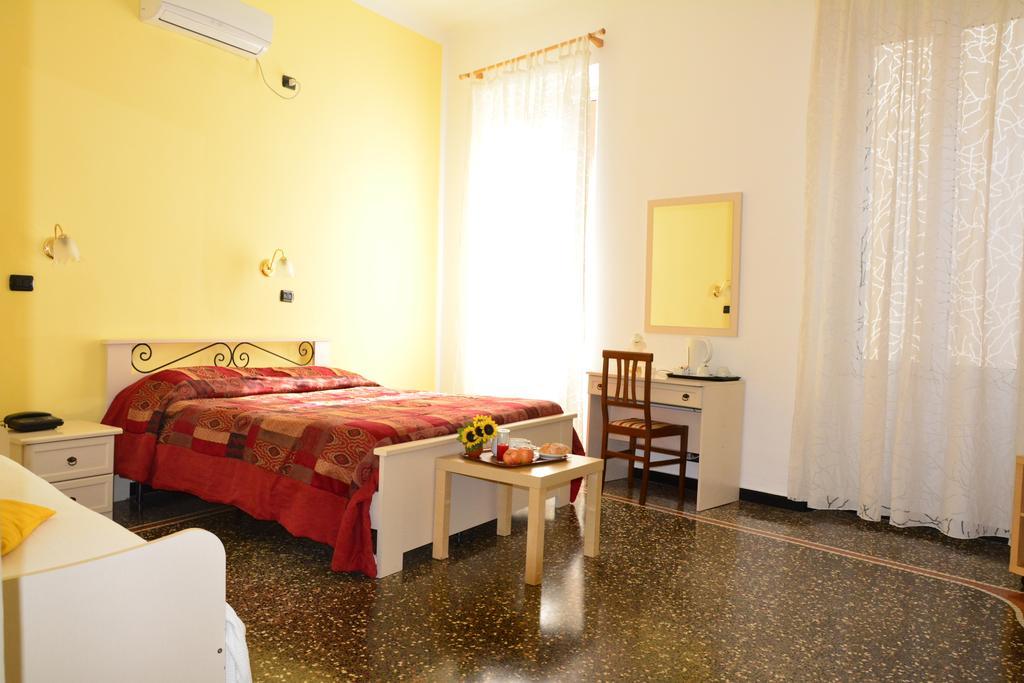Family Hotel Balbi Genoa Bagian luar foto